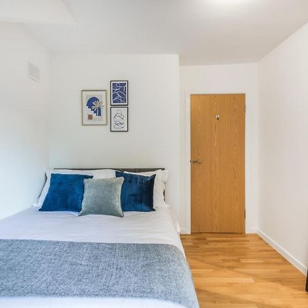 Apartments In Brixton Next Door To Brockwell Park Londen Buitenkant foto