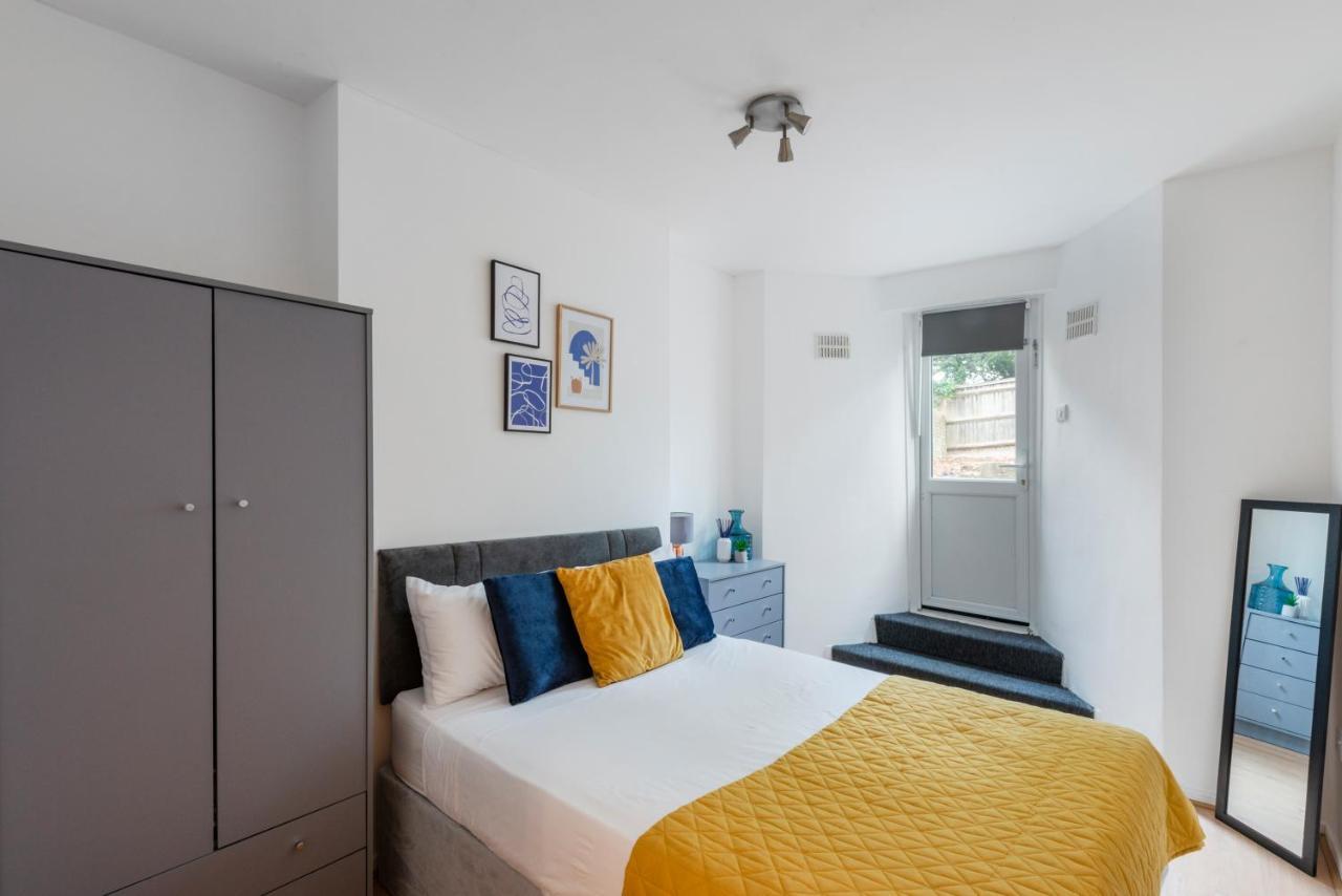 Apartments In Brixton Next Door To Brockwell Park Londen Buitenkant foto