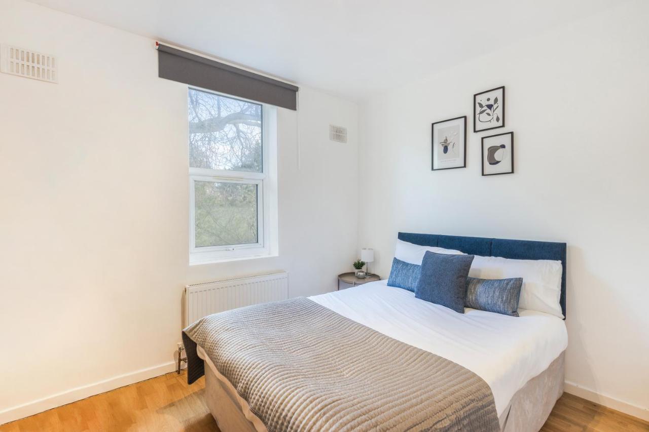 Apartments In Brixton Next Door To Brockwell Park Londen Buitenkant foto